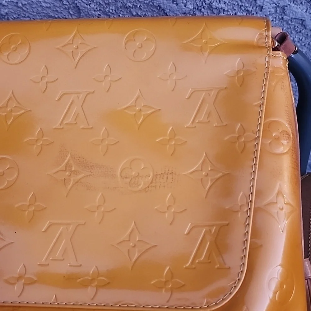 Louis Vuitton THOMPSON STREET VERNIS IN MANGO